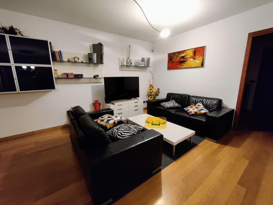 Villa Ama Pordenone Bagian luar foto
